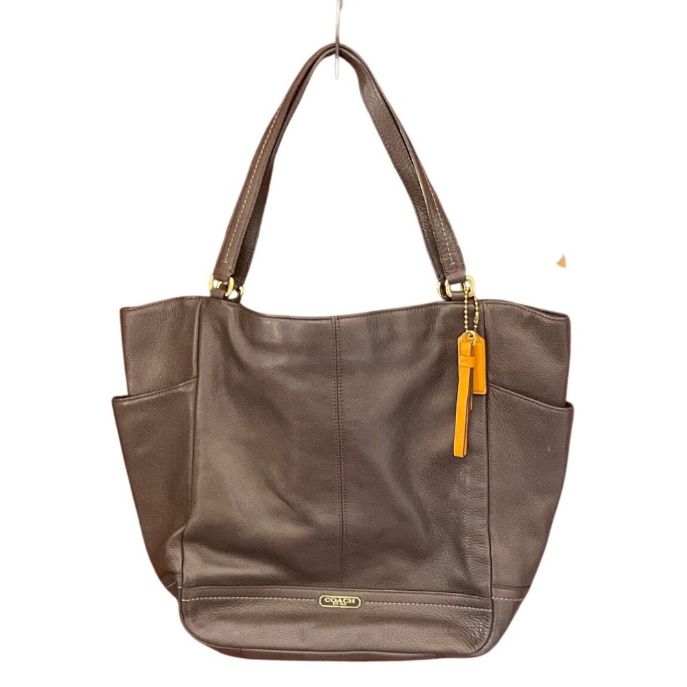 Coach Madison Phoebe Tote Bag Quiet Luxury Minimalist Professional
